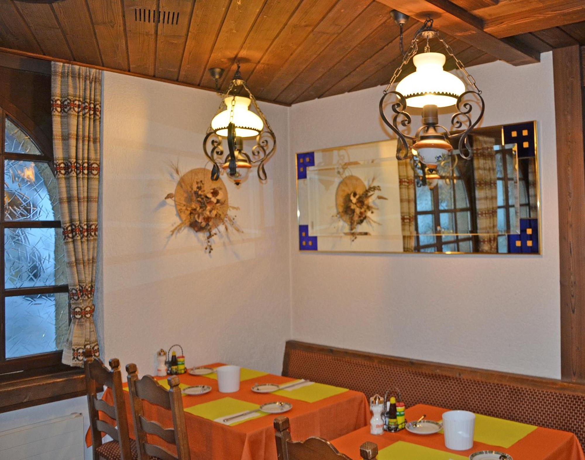 Hotel Alex Leukerbad Esterno foto